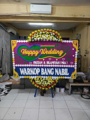 Papan Bunga di Coblong