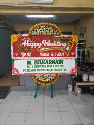 Papan Bunga di Coblong